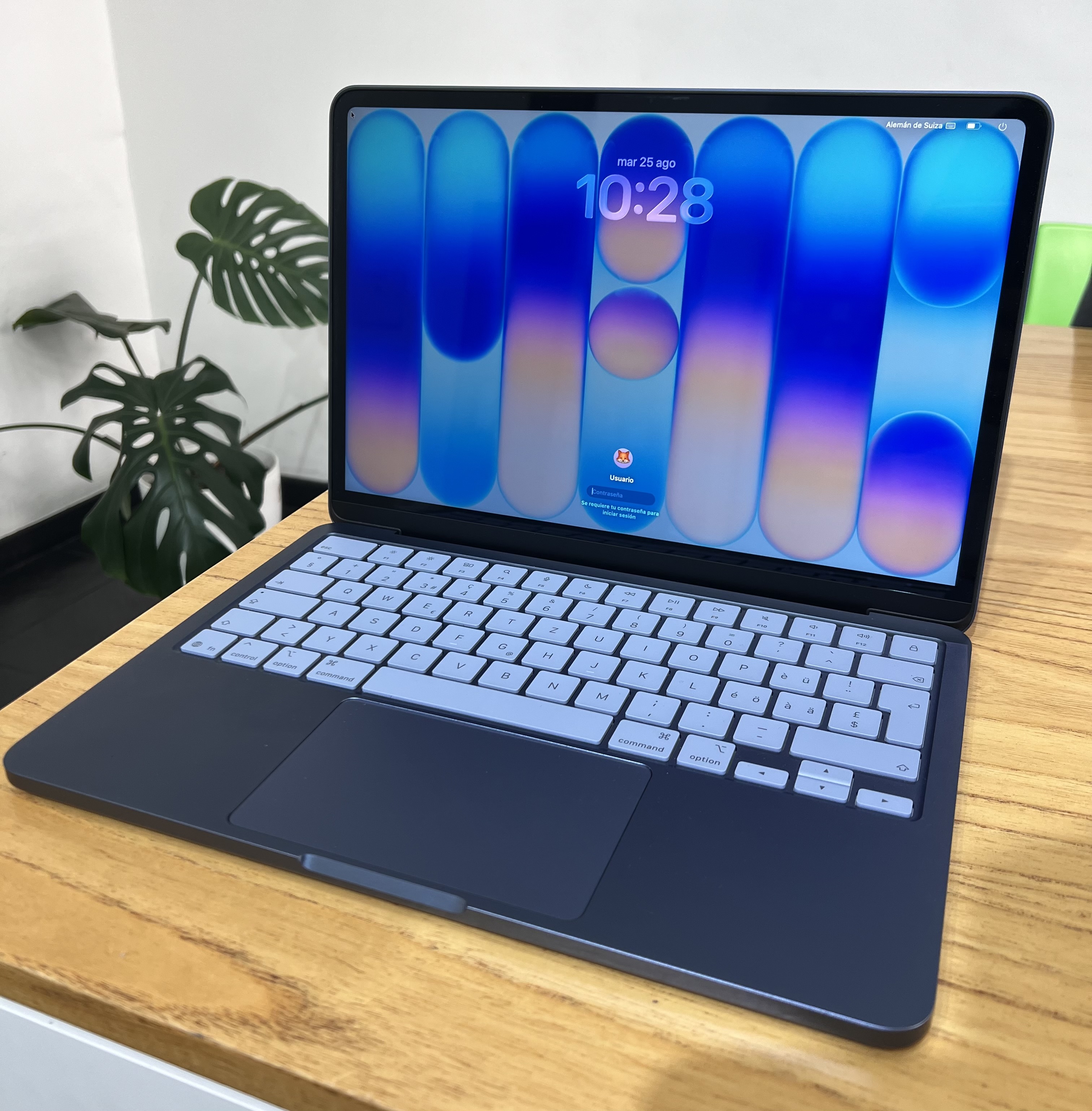 MacBook Neo 2026 Intel Core M 13, unidad vendida usada como referencia