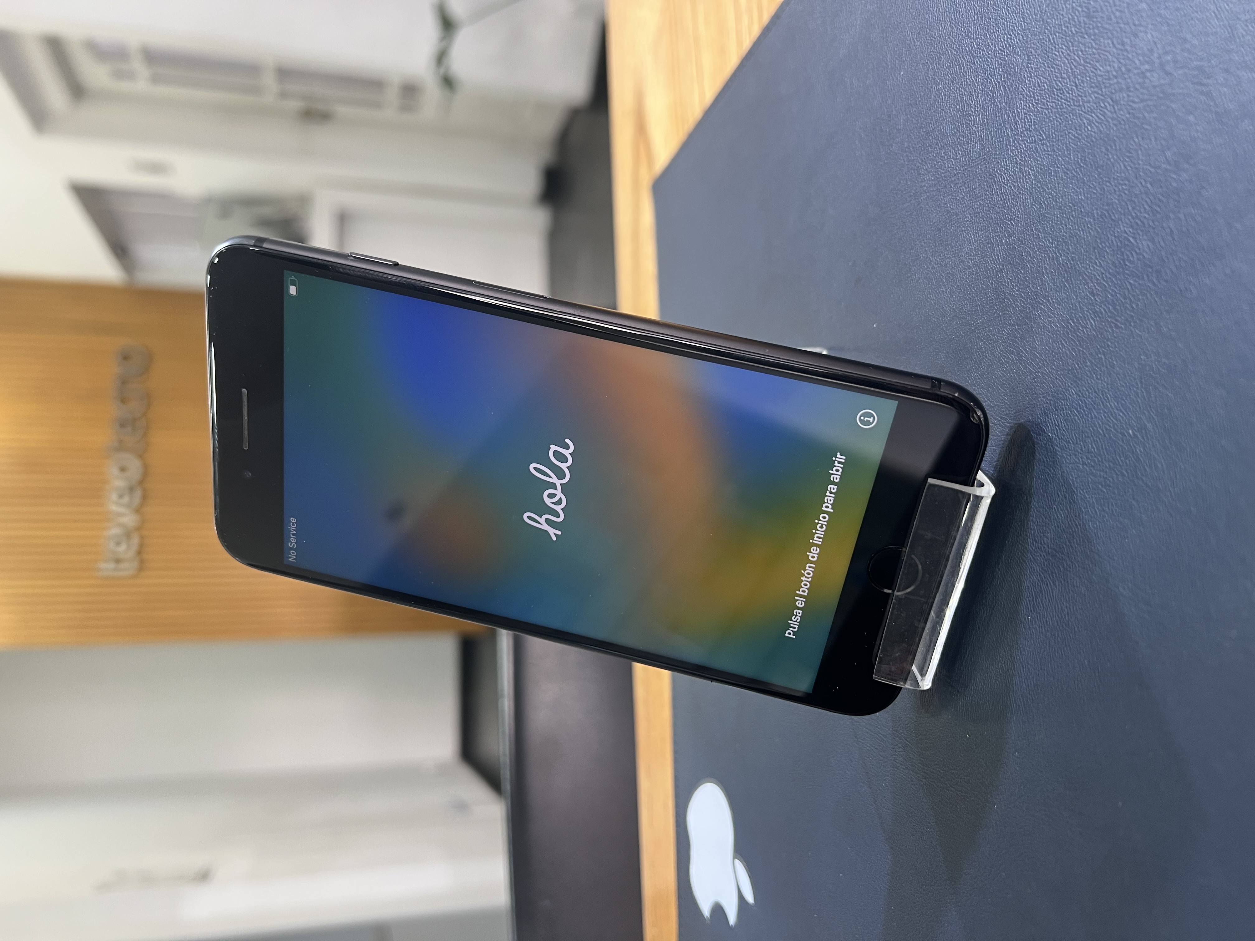 iPhone 8 Plus 64 GB