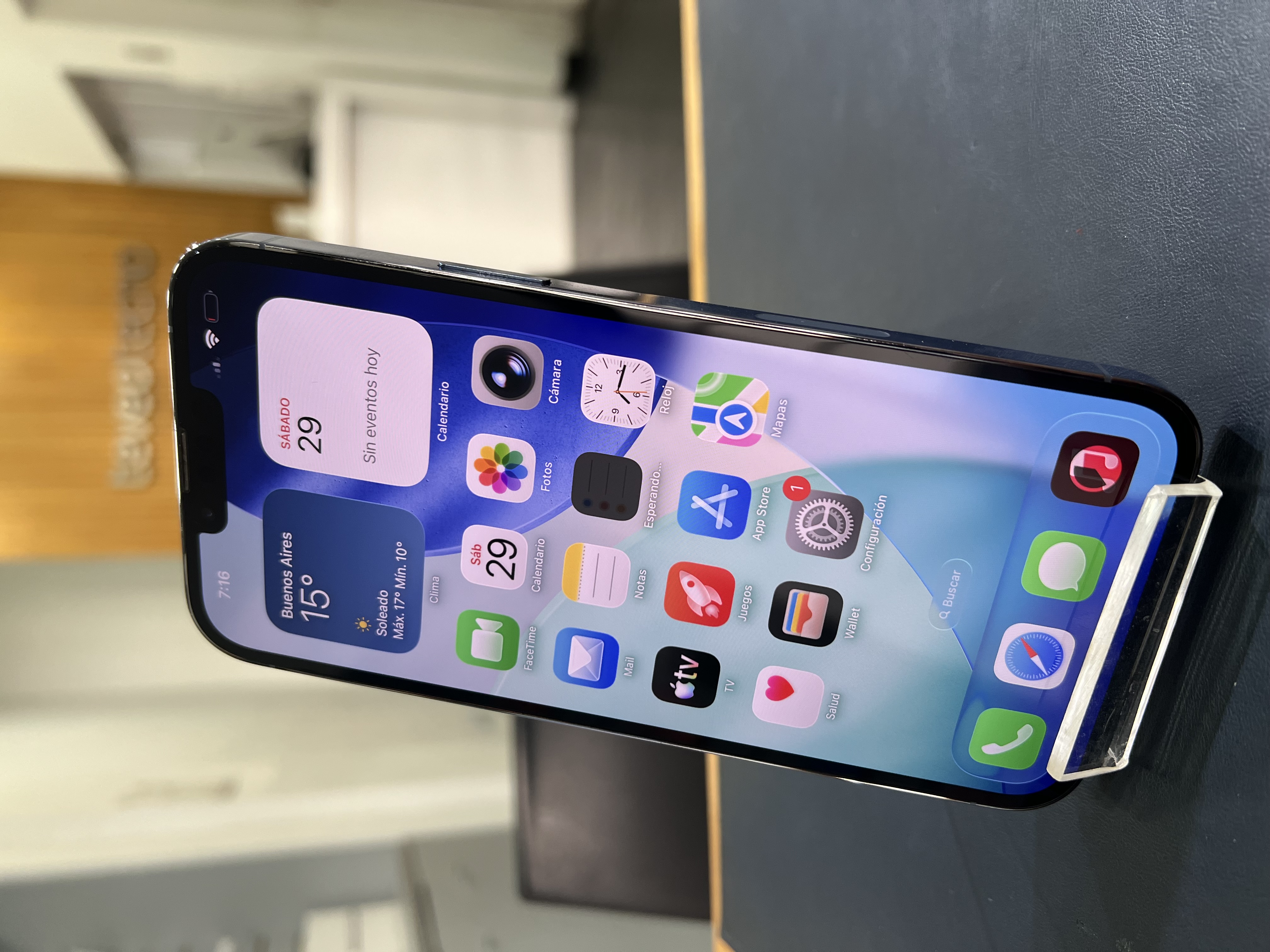 iPhone 13 Pro Max, unidad vendida usada como referencia